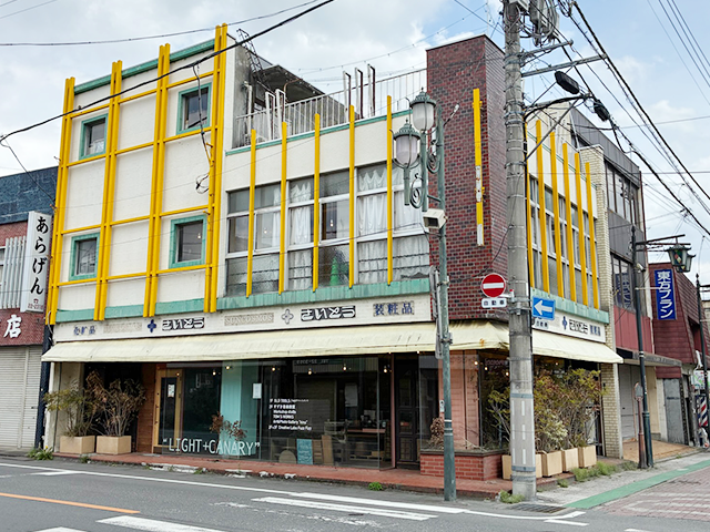 TOM'S WORKSの写真