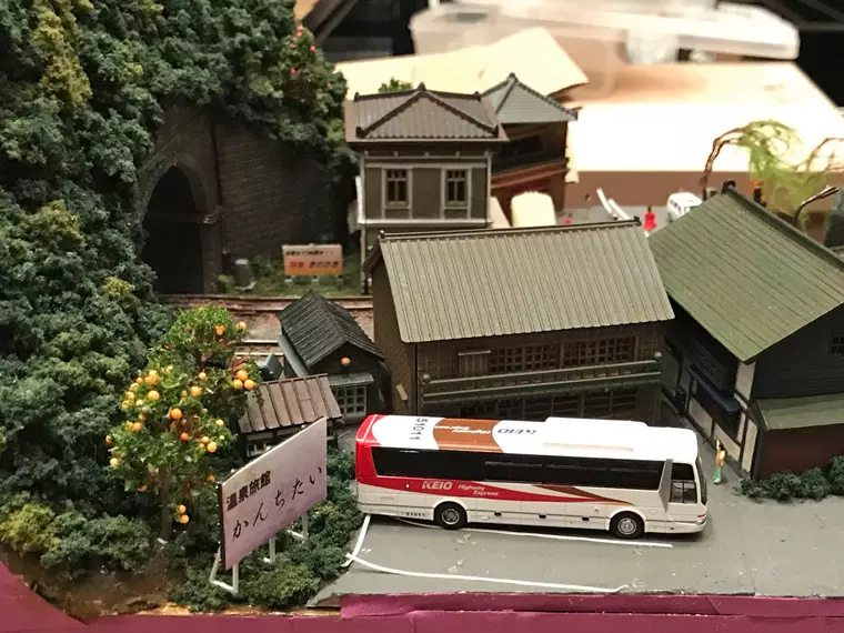 （こんな風景をどこかで見たことがあるような……そんな気にさせる作品。）